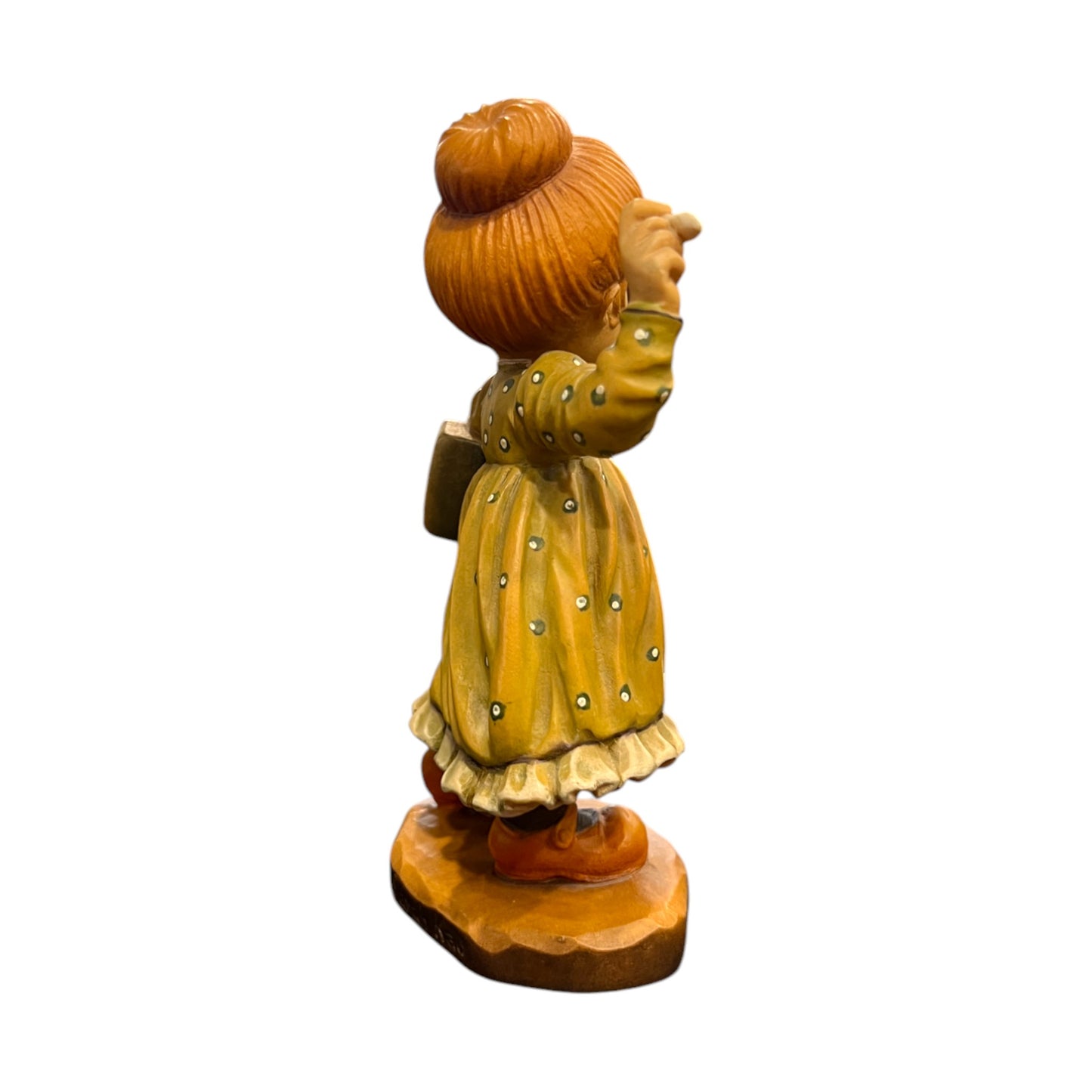 ANRI Woodcarving - Sara Kay Teacher - #410 - Signed - 6.5"
