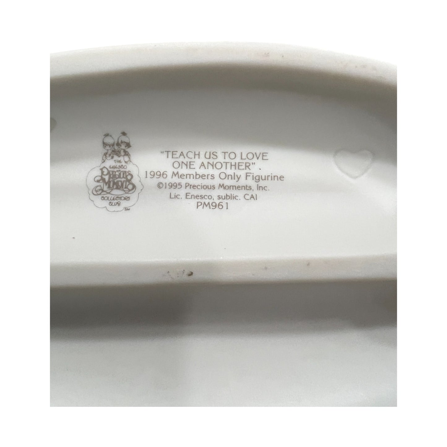 Precious Moments - Teach Us To Love One Another - PM961 - 1996 - 4.75"