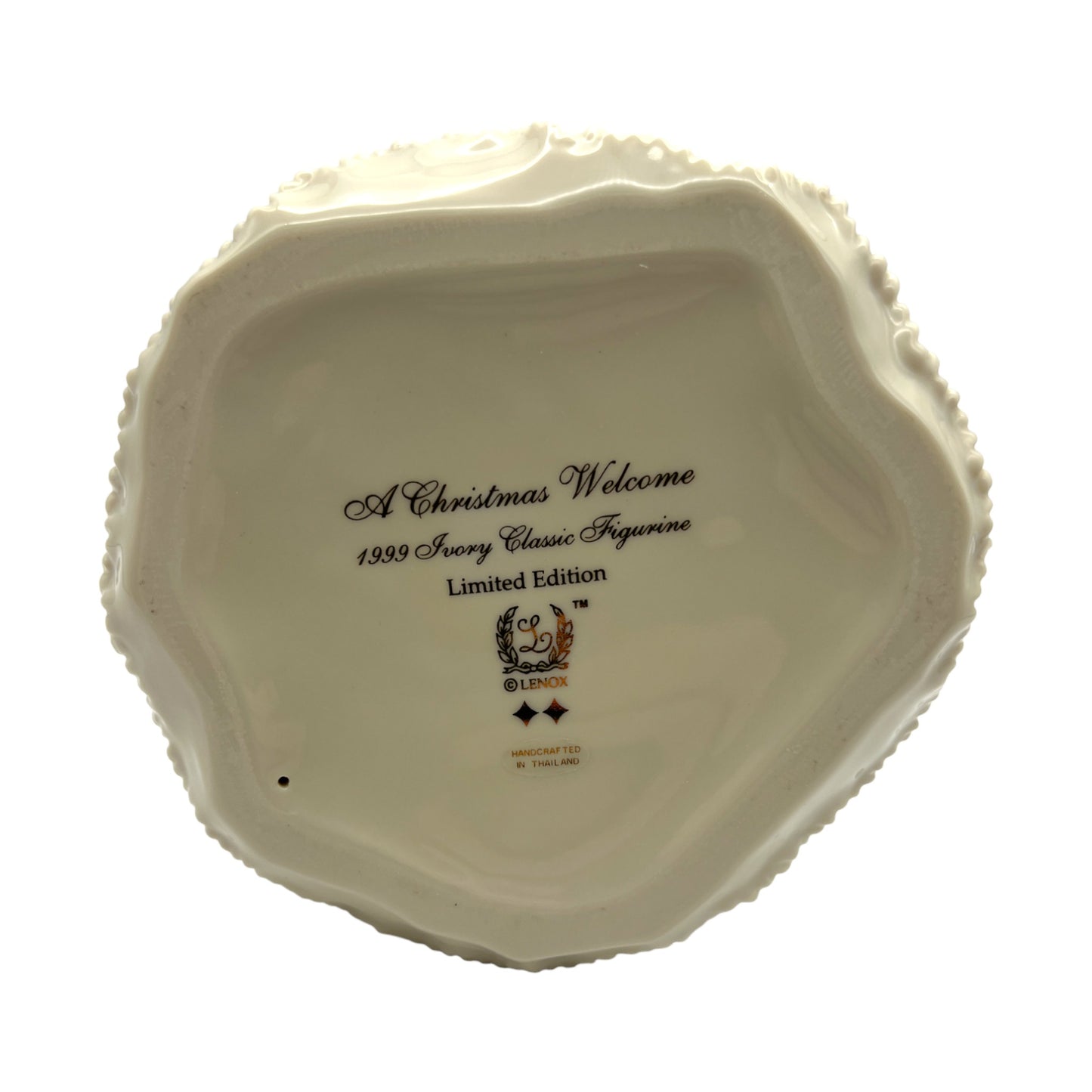 Lenox - A Christmas Welcome - 1999 Ivory Classic Figurine - Limited Edition - Original Box - 9.25"