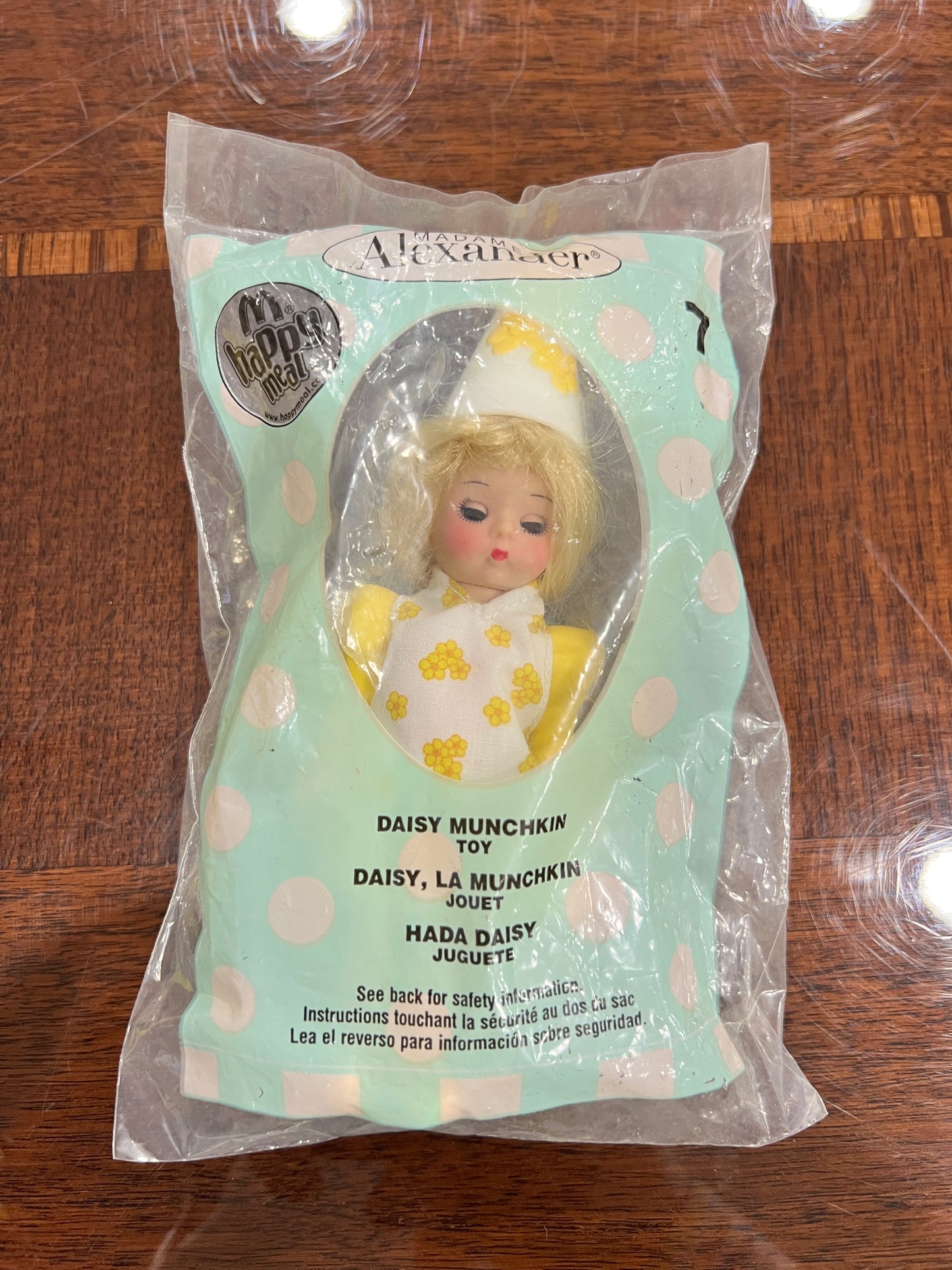 McDonalds - Madame Alexander - The Wizard Of Oz - Daisy Munchkin #7 - 6"
