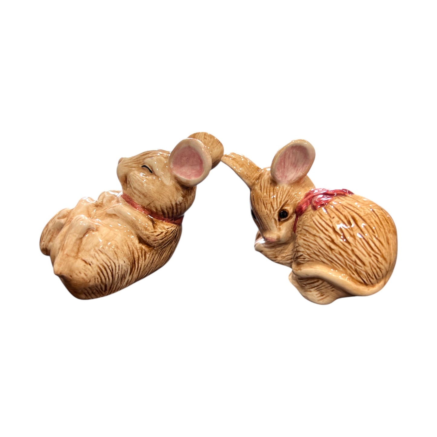 Fitz & Floyd - Christmas - Not Even A Mouse Salt Pepper Shakers - 3.5"