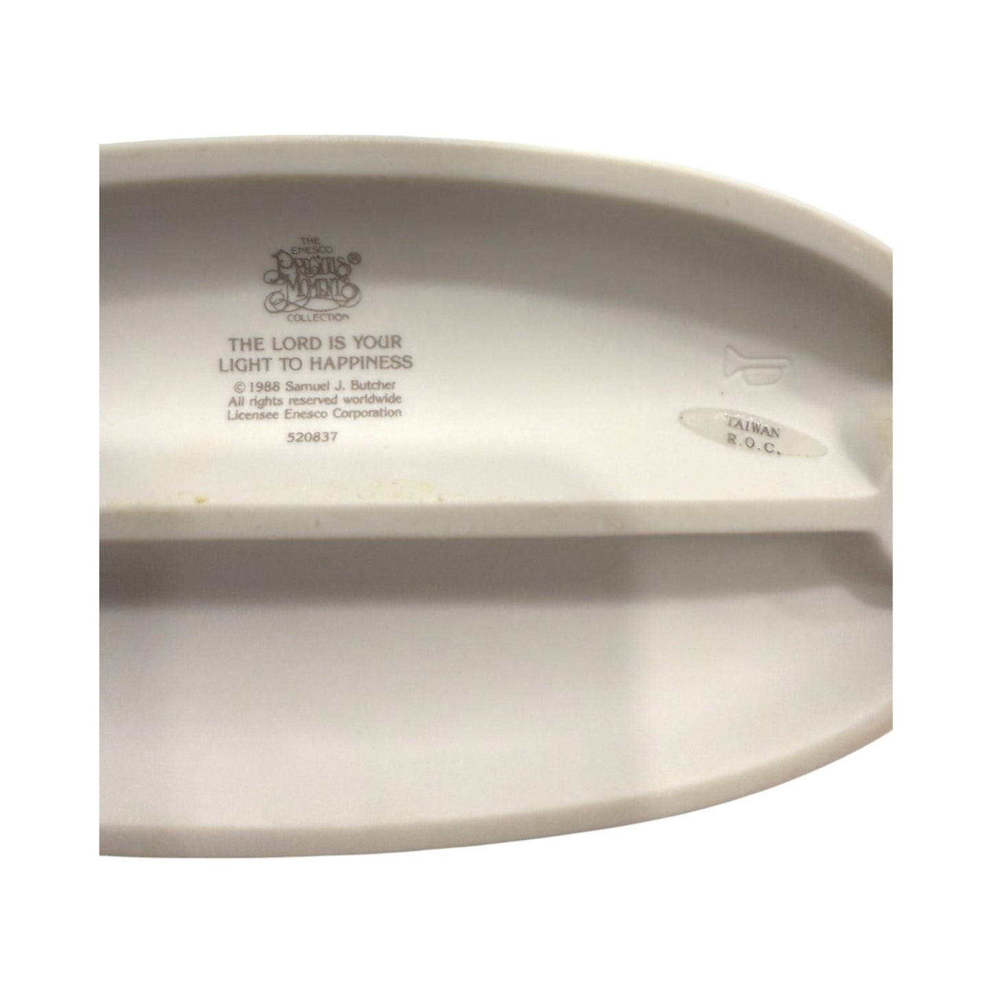 Precious Moments - The Lord Is Your Light To Happiness - 5208378 - 4.75"