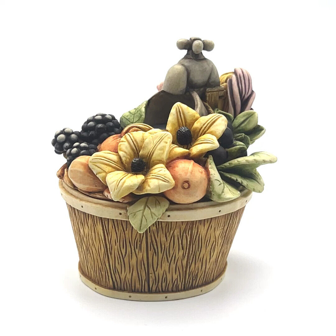 Harmony Kingdom - Fall Bouquet - 1174 of 3600