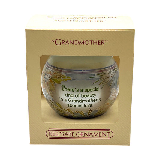 Hallmark Keepsake Ornament - Grandmother - 1984 - 2.88"