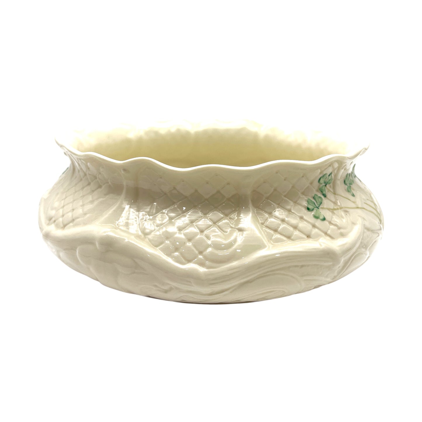 Belleek - Shamrock Dairiada Fruit Bowl - Ninth Mark - 10"