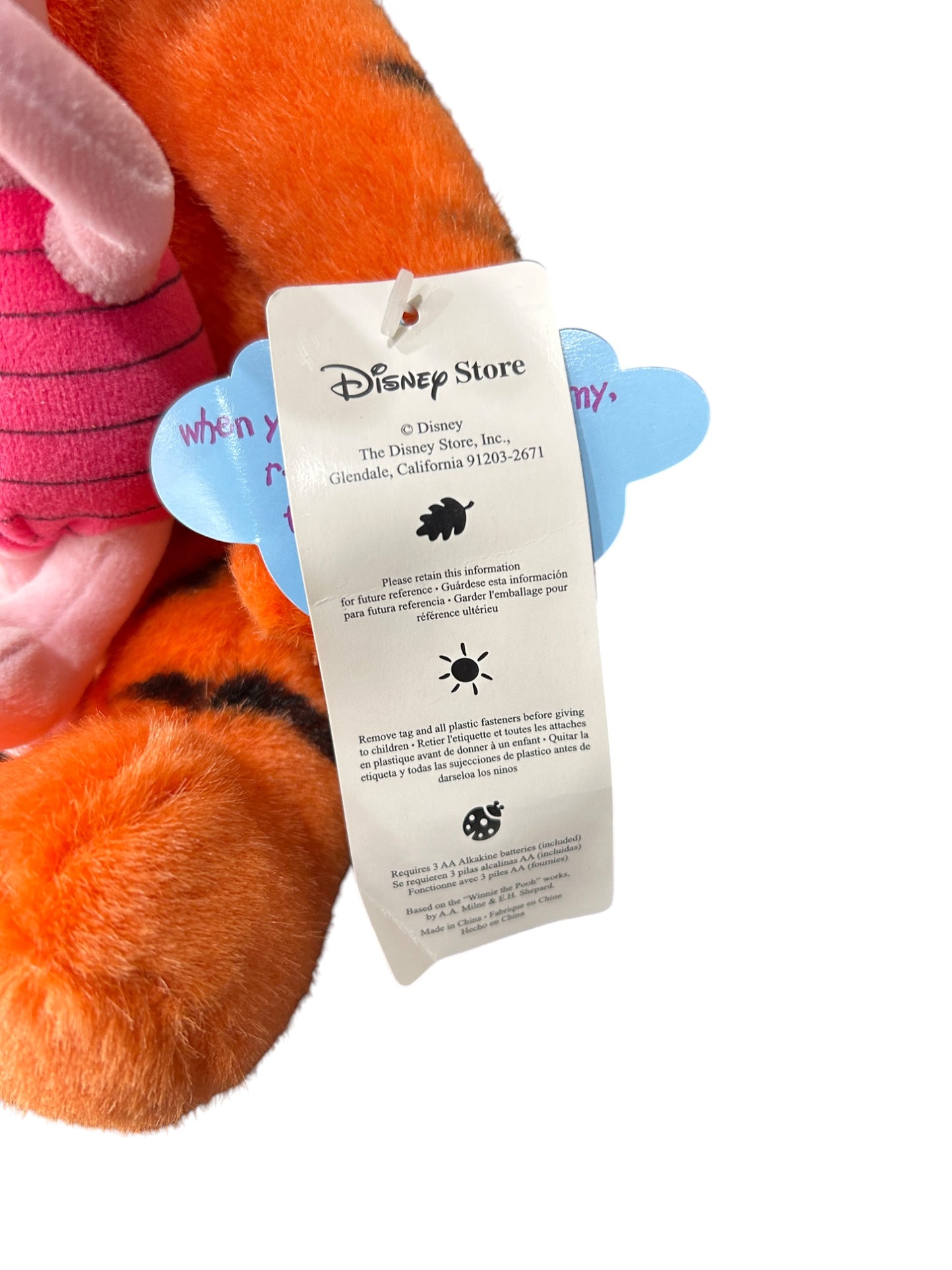 Disney Store - Talking Tigger - 11"