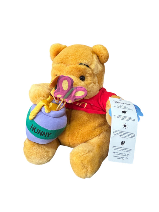 Disney Store - Talking Pooh - 11"