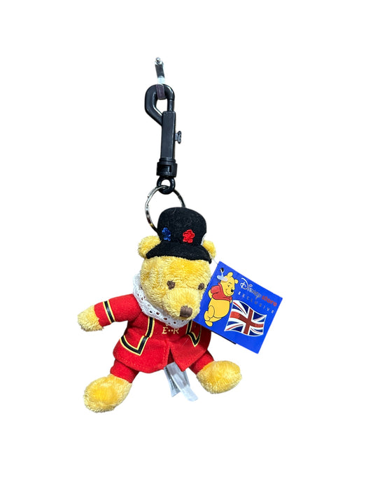 Disney Store London - Winnie the Pooh - Yeomen Warders Beefeater Guard of the Tower of London Keychain - Vintage - 8"