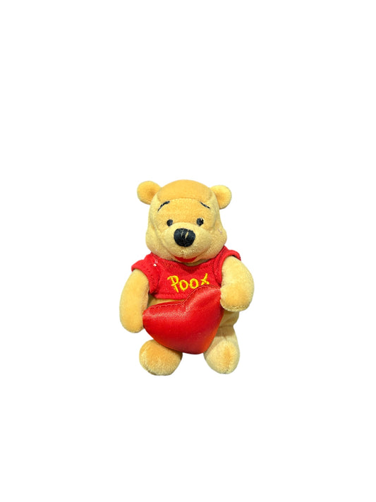Disney Store - Winnie the Pooh - Winnie the Pooh Heart 4" Bean Bag Plush - Vintage - 4"