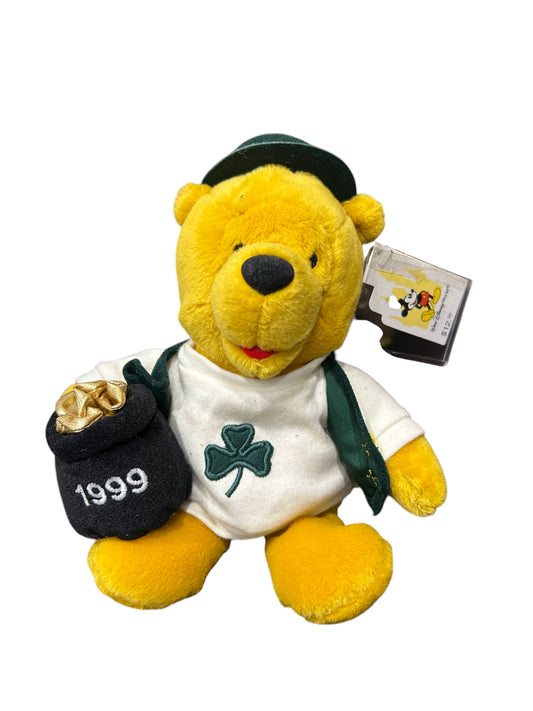 Walt Disney World - Winnie the Pooh - St. Patrick's Day Pooh - with Tags - Bean Bag - 9"