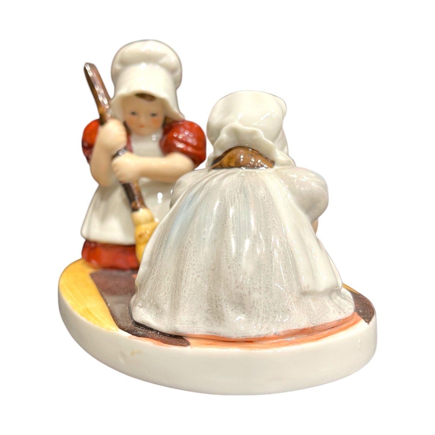 Sun-Bonnet Babies - Friday Freitag Sweeping - 5"