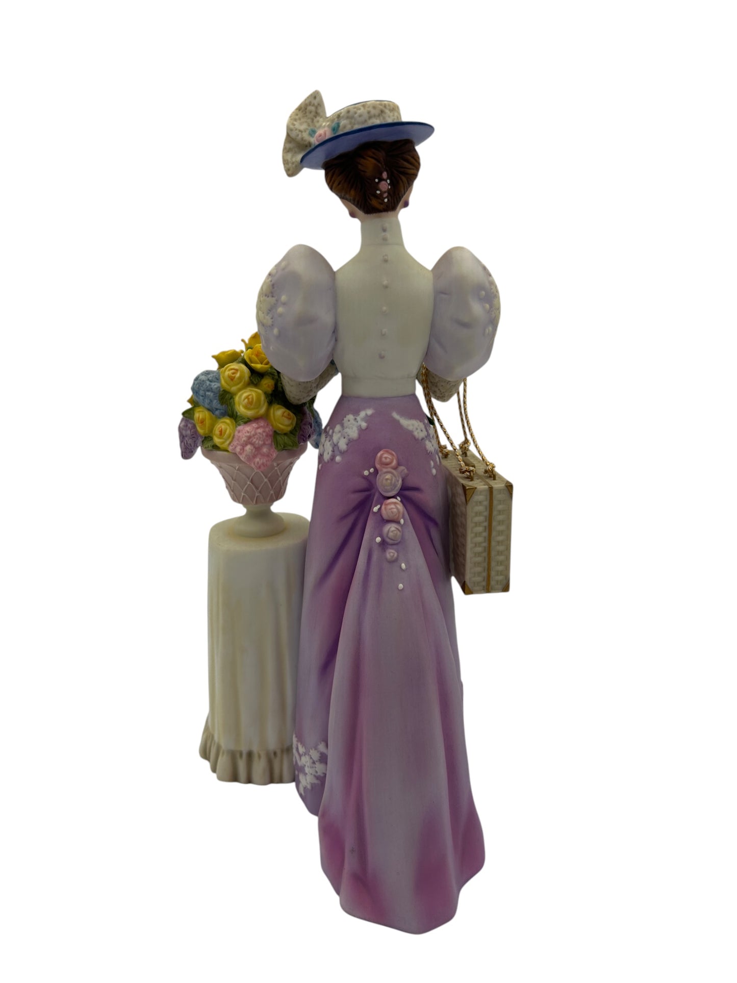 Avon - 2001 Presidents Club Figure Mrs. Albee Award Figurine Statue - NWB - 10"