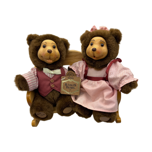 Raikes Bears - George & Gracie Sitting On A Bench - 8"