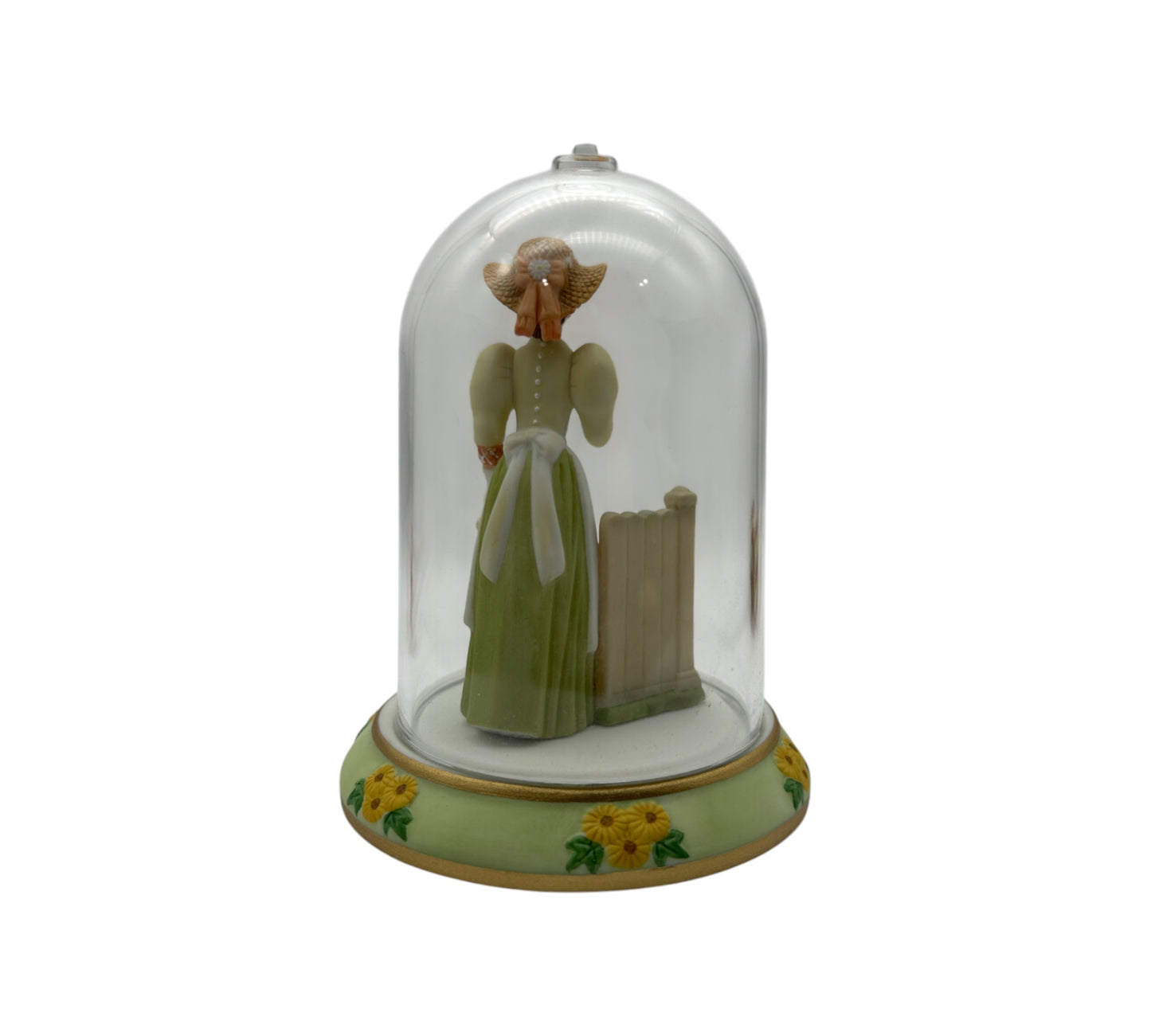 Avon - Miniature - 2008 Presidents Club Mrs. Albee Award Miniature Figurine W/ Glass Dome – 4.75"
