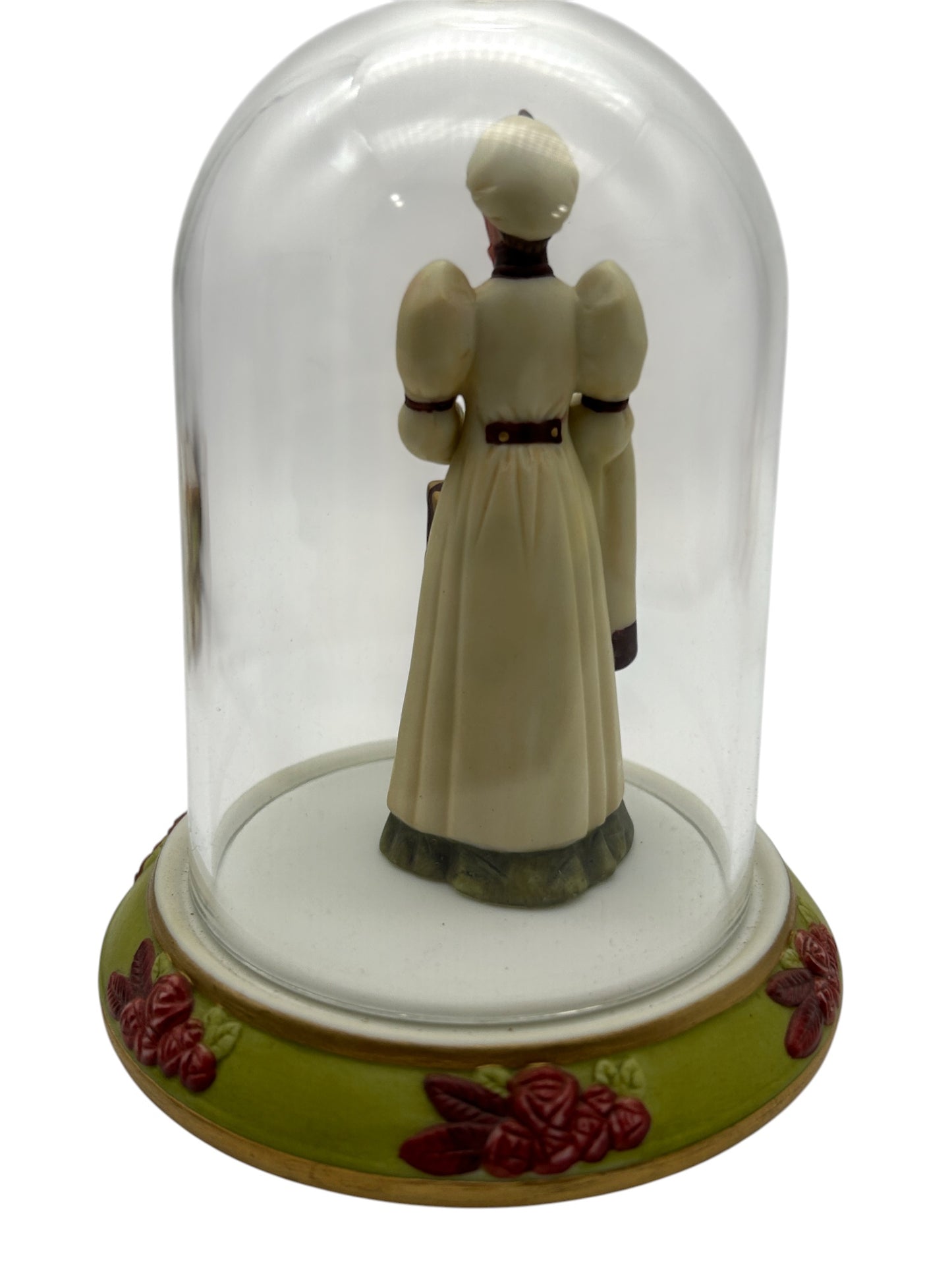 Avon - Miniature - 2006 Presidents Club Mrs. Albee Award Miniature Figurine W/ Glass Dome – 4.75"