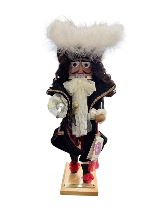 Steinbach - Captain Hook Nutcracker - 1/7500 - 2004 - 18"