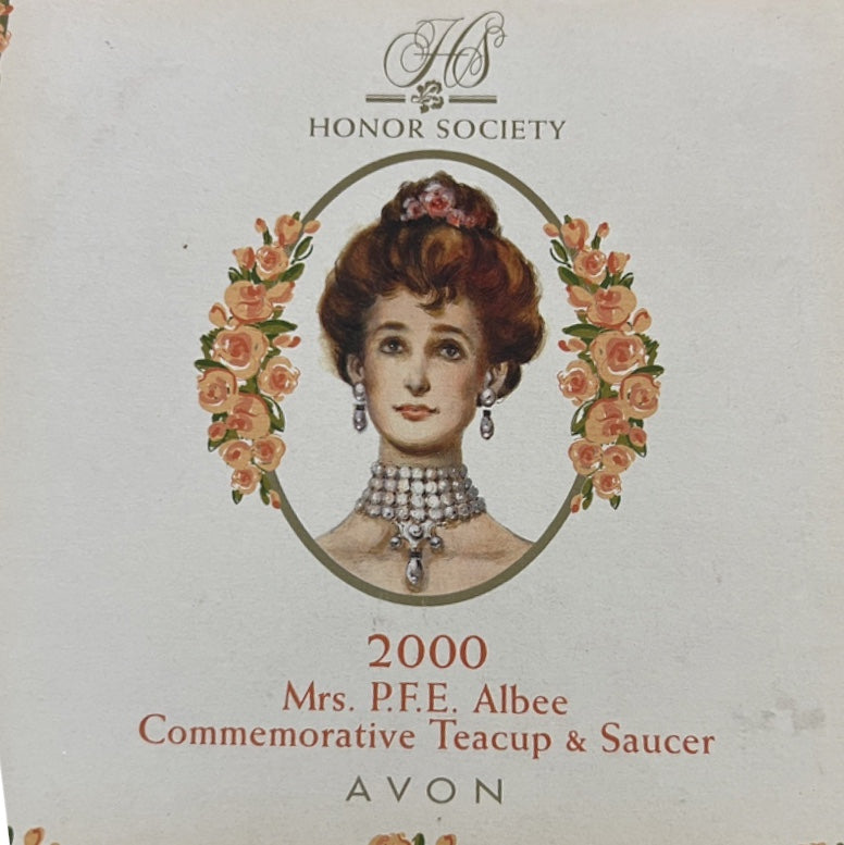 Avon - Honor Society - 2000 Commemorative Mrs. Albee Honor Society Tea Cup & Saucer Set with Stand - NWB - 6"
