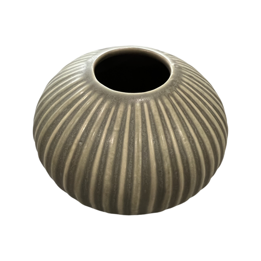Jonathan Alder Pottery - Vase